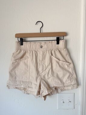 Madewell Cream Shorts size 27